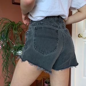 Adorable vintage Rider (Lee) cutoff jean shorts
